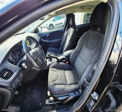 Auto - Volvo v40 d2 r-design momentum