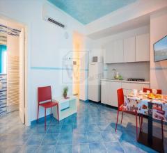 Appartamenti in Vendita - Palazzo in vendita a forio citara