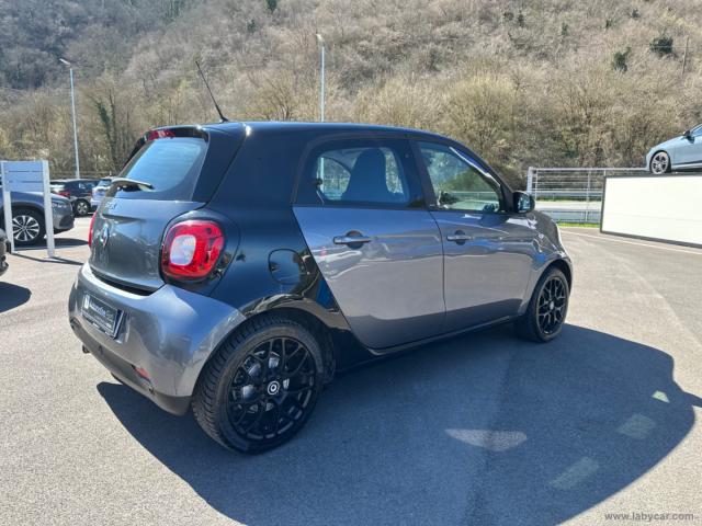 Auto - Smart forfour 70 1.0 twinamic passion