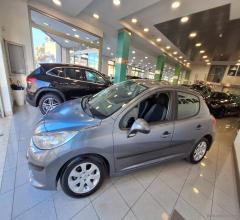 Auto - Peugeot 207 1.4 hdi 70 cv 5p. xt