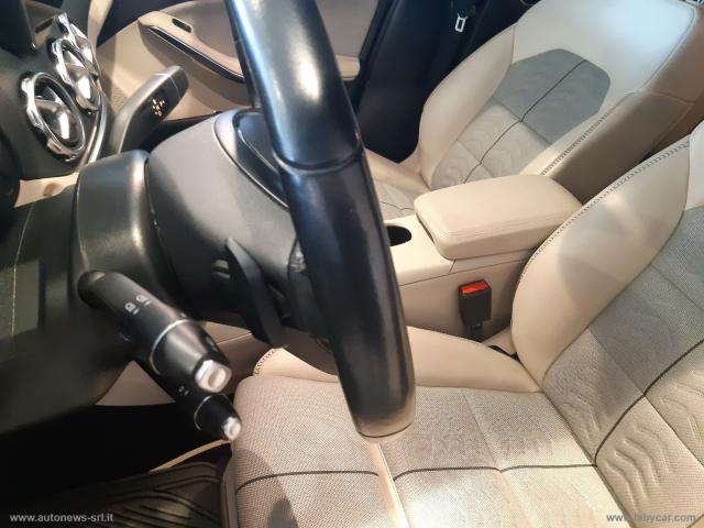 Auto - Mercedes-benz gla 200 d automatic executive