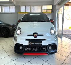 Auto - Abarth 595 1.4 turbo t-jet 165 cv turismo