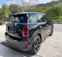 Auto - Mini mini one d countryman