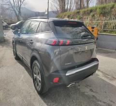 Auto - Peugeot 2008 puretech 130 s&s eat8 style