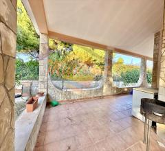 Appartamenti in Vendita - Villa in vendita a siracusa arenella