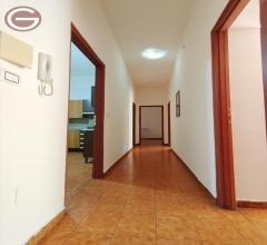 Appartamenti in Vendita - Appartamento in vendita a gioia tauro zona semicentrale