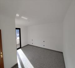 Appartamenti in Vendita - Appartamento in vendita a lettomanoppello semicentro