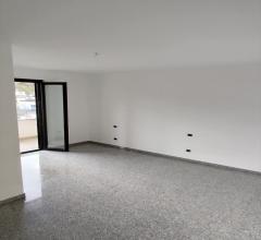 Appartamenti in Vendita - Appartamento in vendita a lettomanoppello semicentro