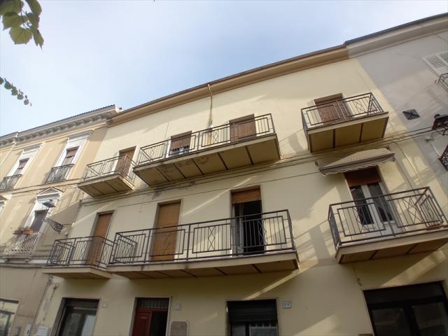 Appartamenti in Vendita - Casa indipendente in vendita a torre de' passeri centro storico