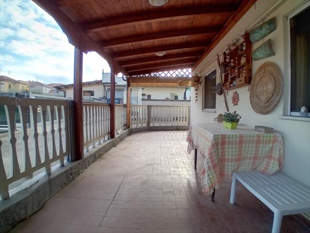 Appartamenti in Vendita - Casa indipendente in vendita a chieti semicentro