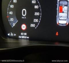 Auto - Volvo xc40 d3 geartronic business plus
