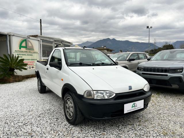 Auto - Fiat strada 1.2 pick-up