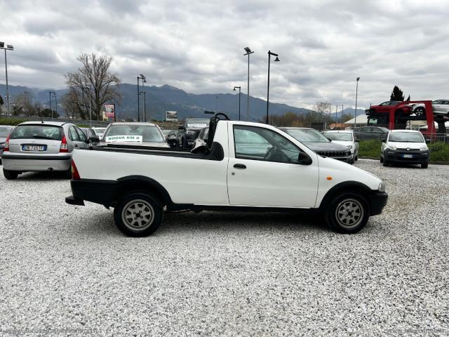 Auto - Fiat strada 1.2 pick-up