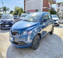 Auto - Lancia ypsilon 1.0 firefly 5p.s&s hyb. gold pl.