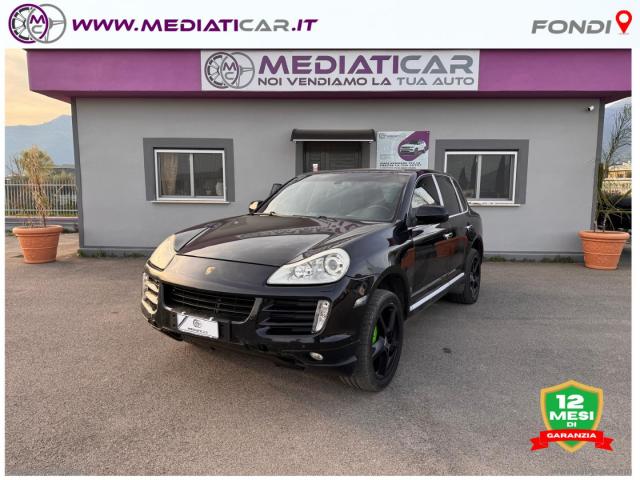 Auto - Porsche cayenne