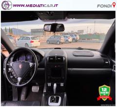 Auto - Porsche cayenne