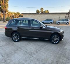 Auto - Mercedes-benz c 200 bluetec s.w. automatic premium
