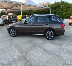 Auto - Mercedes-benz c 200 bluetec s.w. automatic premium