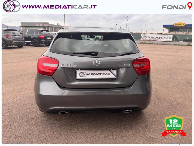 Auto - Mercedes-benz a 180 cdi automatic dark night edition