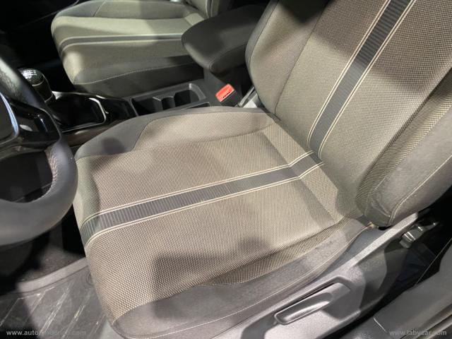 Auto - Volkswagen t-roc 1.6 tdi scr advanced bluemot.tech.