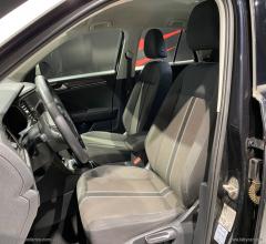Auto - Volkswagen t-roc 1.6 tdi scr advanced bluemot.tech.
