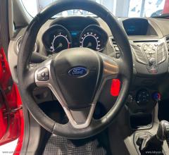 Auto - Ford fiesta 1.5 tdci 75cv 3p.bl. & white ed.