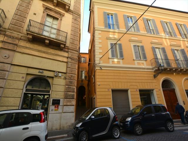 Appartamento in vendita a chieti centro storico