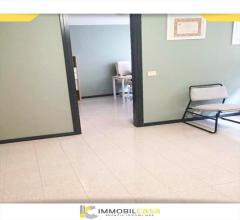 Appartamenti in Vendita - Ufficio in vendita a altamura via golgota