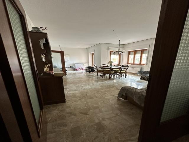 Appartamenti in Vendita - Appartamento in vendita a chieti zona stazione