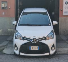 Auto - Toyota yaris 1.0 5p.