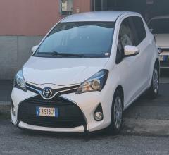 Auto - Toyota yaris 1.0 5p.