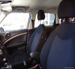 Auto - Mini mini cooper d countryman