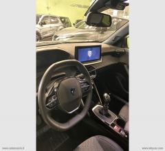 Auto - Peugeot 2008 puretech 101 allure
