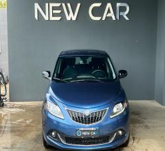 Lancia ypsilon 1.0 firefly 5ps&s hyb. eco silv.