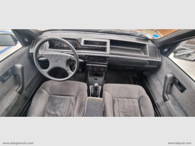 Auto - Fiat tipo 1.4 5p.
