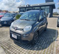 Fiat panda 1.0 firefly s&s hybrid city life