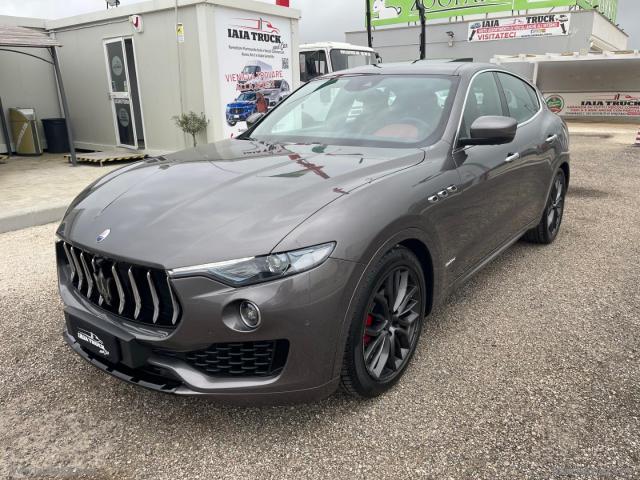 Auto - Maserati levante v6 diesel 275 cv awd