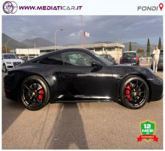 Auto - Porsche 992 carrera s
