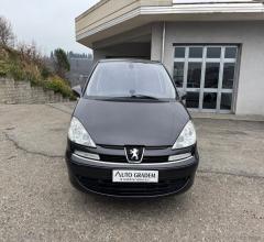 Auto - Peugeot 807 2.0 hdi fap sv