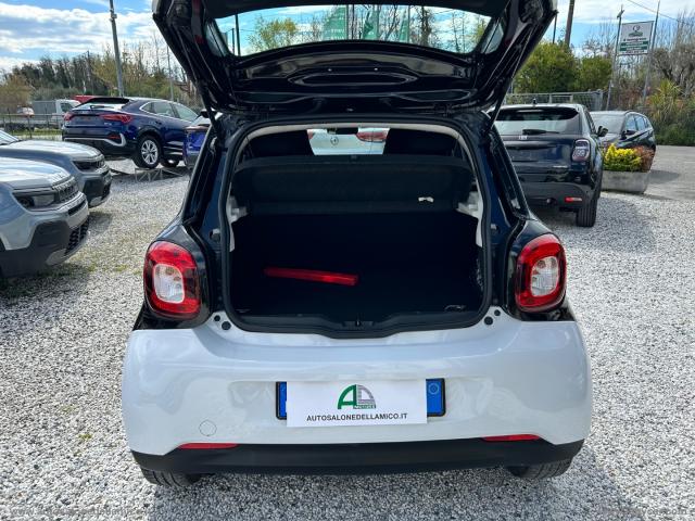 Auto - Smart forfour 70 1.0 youngster