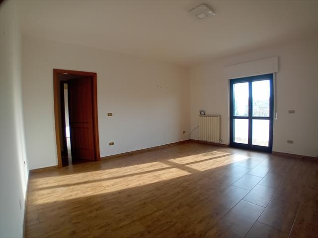 Appartamenti in Vendita - Appartamento in vendita a manoppello centro