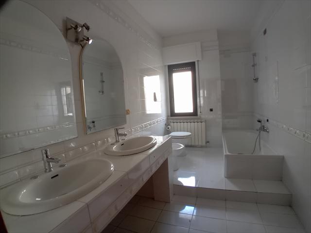 Appartamenti in Vendita - Appartamento in vendita a manoppello centro