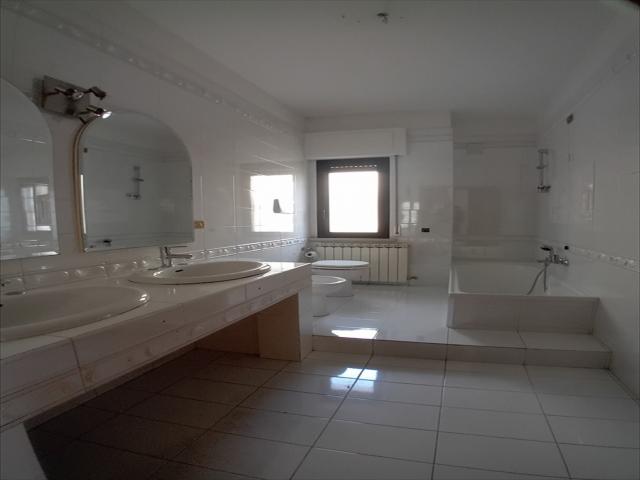 Appartamenti in Vendita - Appartamento in vendita a manoppello centro