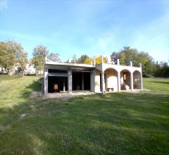 Appartamenti in Vendita - Terreno residenziale in vendita a caramanico terme semicentro