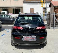 Auto - Alfa romeo 159 1.9 jtdm sw distinctive