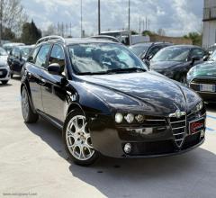 Auto - Alfa romeo 159 1.9 jtdm sw distinctive