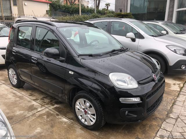 Auto - Fiat panda 1.2 lounge
