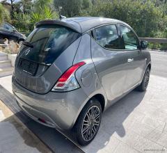Auto - Lancia ypsilon 1.0 firefly 5p.s&s hybryd gold