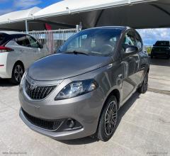 Auto - Lancia ypsilon 1.0 firefly 5p.s&s hybryd gold