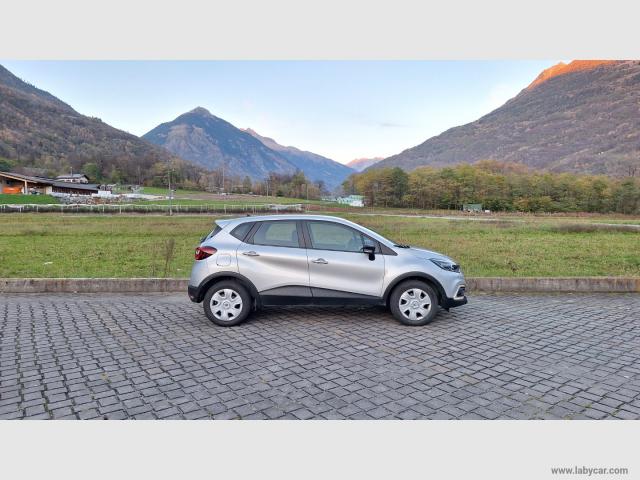 Auto - Renault captur tce 12v 90 cv business neopatentati